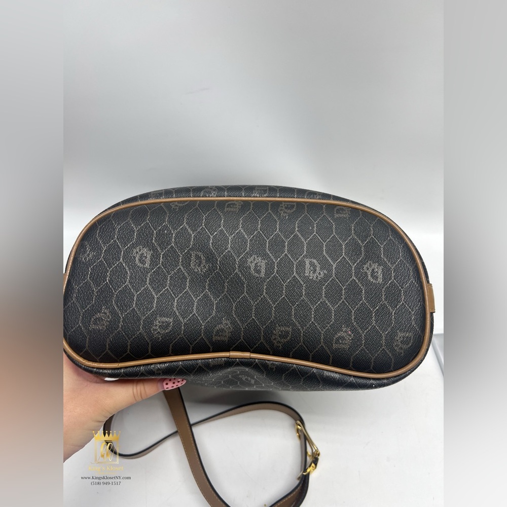 Christian Dior vintage honeycomb bucket bag - Picture 5 of 11